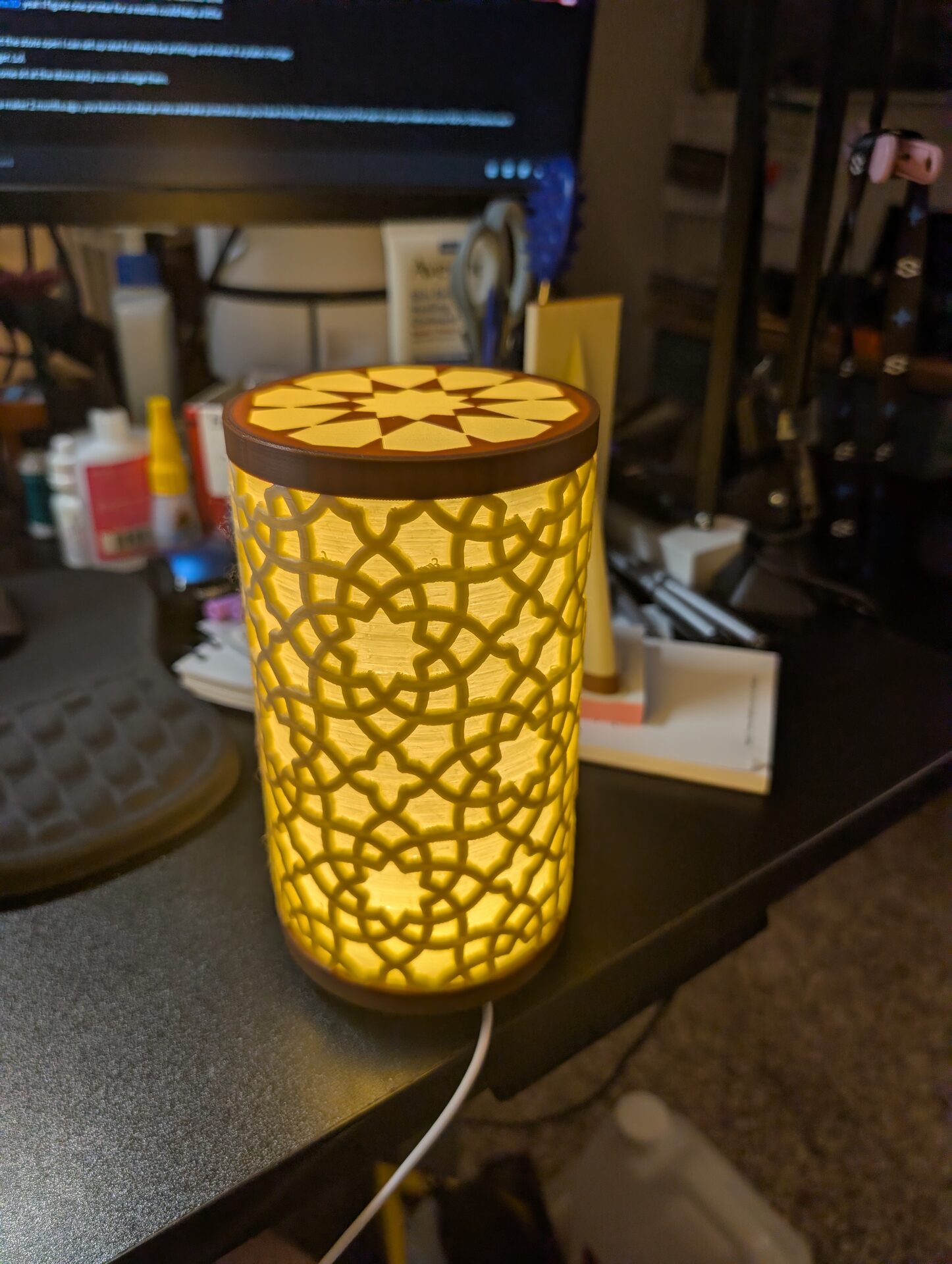 Wood & Linen Lamp